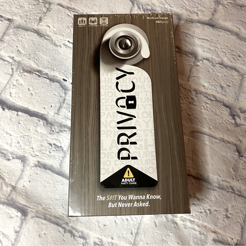 New PRIVACY ADULT PARTY GAME